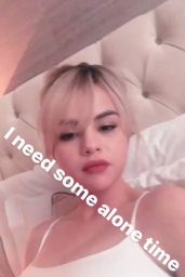 Selena Gomez - Social Media 12/06/2017