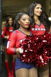 Simone Biles Performs With the Houston Texans Cheerleaders in Houston 12/10/2017