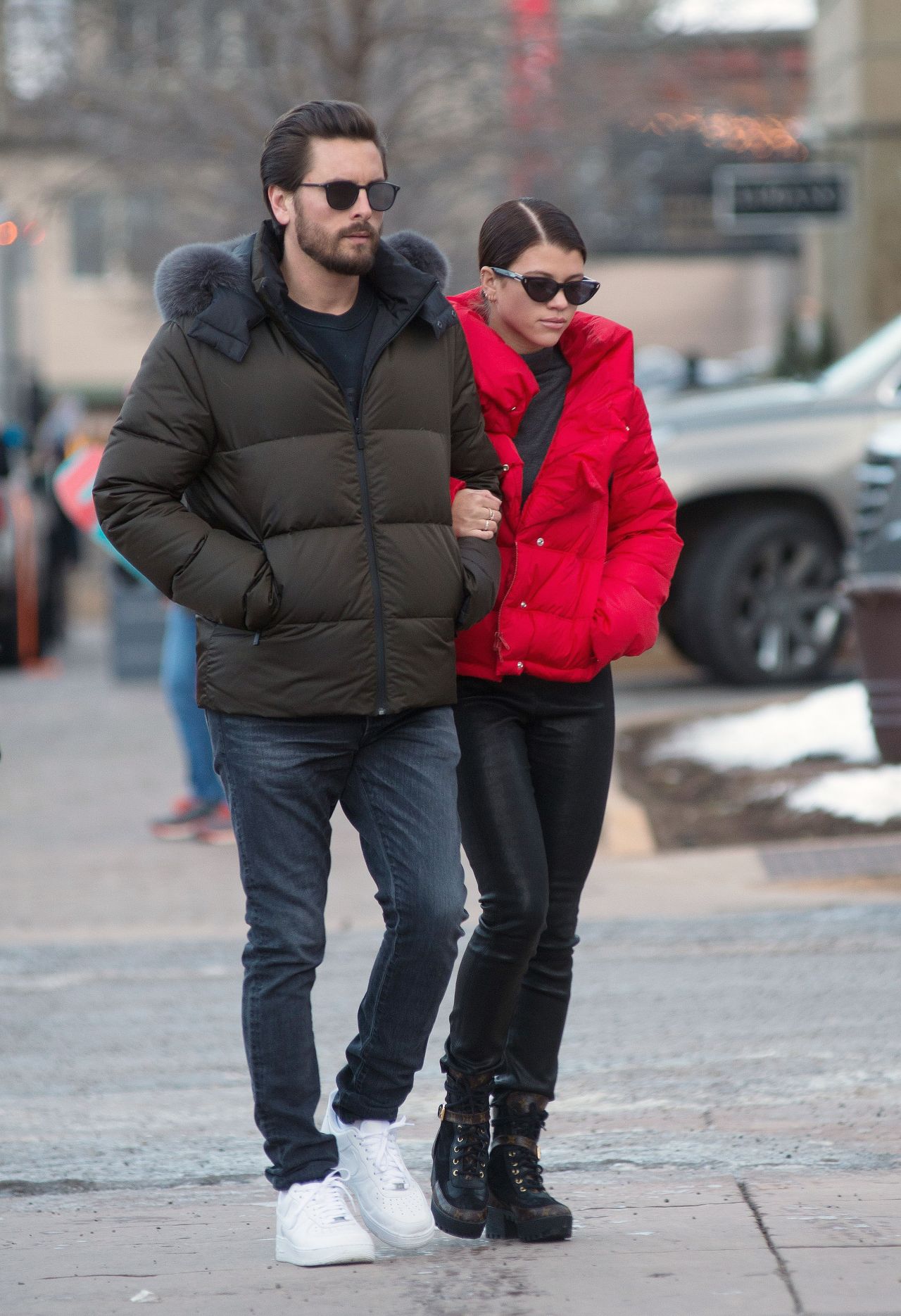 Sofia Richie Romantic Stroll With Scott Disick in Aspen • CelebMafia