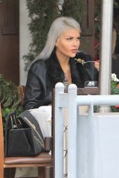 Sophia Vegas Wollersheim - Grabs Lunch With in Beverly Hills