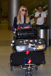 Sylvie Meis in Travel Outfit at Miami Airport 