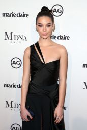 Amanda Steele – Marie Claire Image Makers Awards in Los Angeles