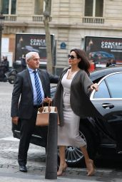 Angelina Jolie - Goes to Guerlain Perfumes Shop on the Champs-Elysées in Paris