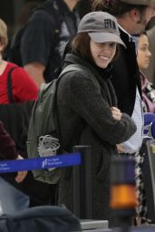 Anna Kendrick Arrives Back to LAX in Los Angeles