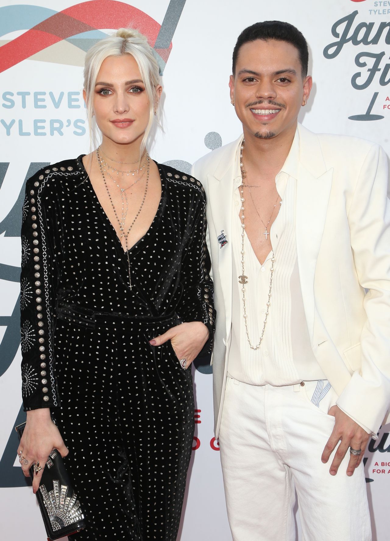 Ashlee Simpson – Inaugural Janie’s Fund Gala & Grammy Viewing Party in