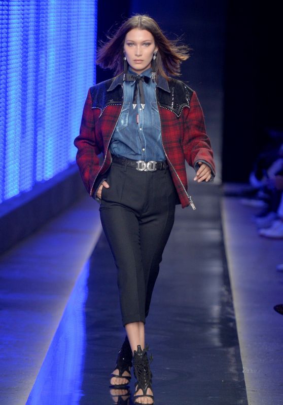 Bella Hadid – Dsquared2 Fashion Show in Milan