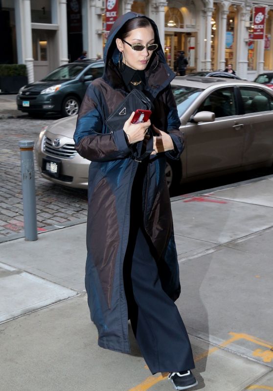 Bella Hadid is Stylish in NYC 01/28/2018