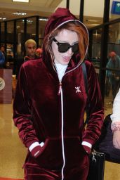 Bella Thorne at the Airport in Salt Lake City