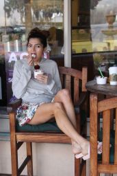 Blanca Blanco - Gets Ice Cream in Malibu
