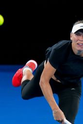 Caroline Wozniacki - Practises on Rod Laver Arena for the Australian Open