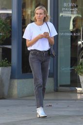 Diane Kruger in Casual Outfit Runs Errands in Beverly Hills