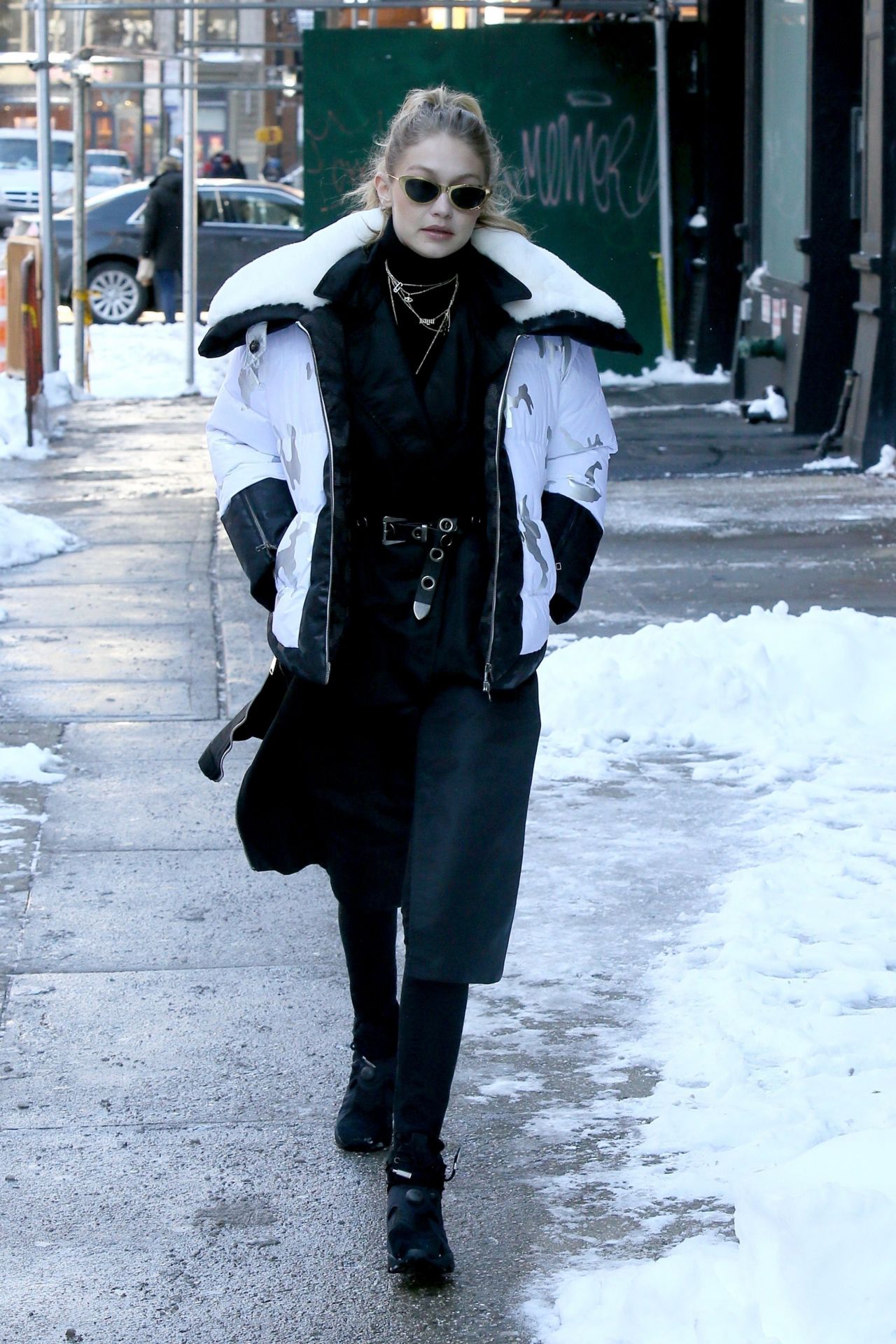 Gigi Hadid In Winter Style Outfit Heads Out For Lunch In Soho