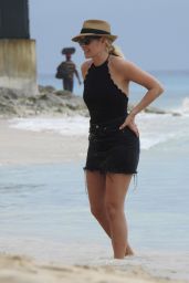 Holly Willoughby on the Beach in Caribbean
