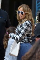 Jennifer Lopez Booty in Jeans - Out Lunch in Miami