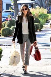 Jessica Biel Shopping in Los Angeles 01/22/2018