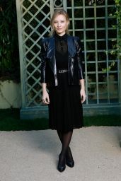 Julia Roy at Chanel Paris Fashion Week, January 2018