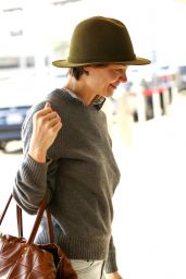 Katie Holmes - LAX Airport in Los Angeles 01/11/2018