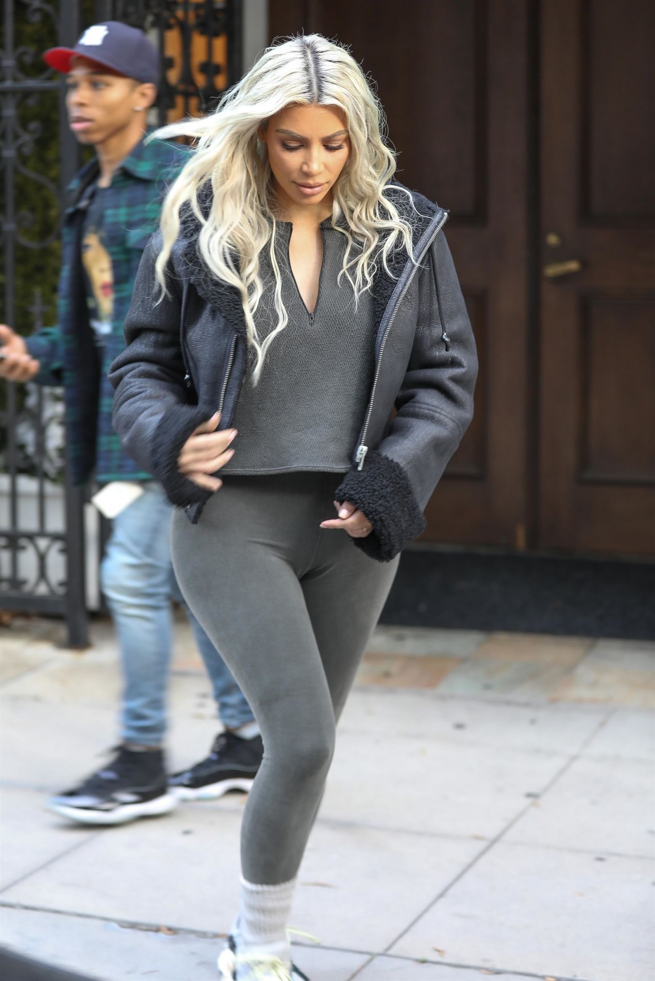 Kim Kardashian Heading Out of Epione Skin Care • CelebMafia