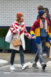 Kit Harington With Fiance Rose Leslie Out in New York City