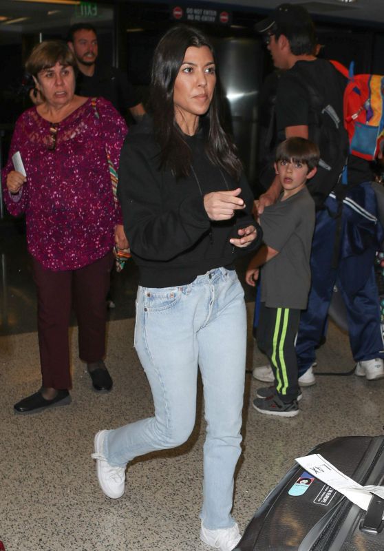 Kourtney Kardashian at LAX Airport in LA 01/23/2018