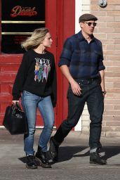 Kristen Bell and Chris Lowell - Out in Los Angeles