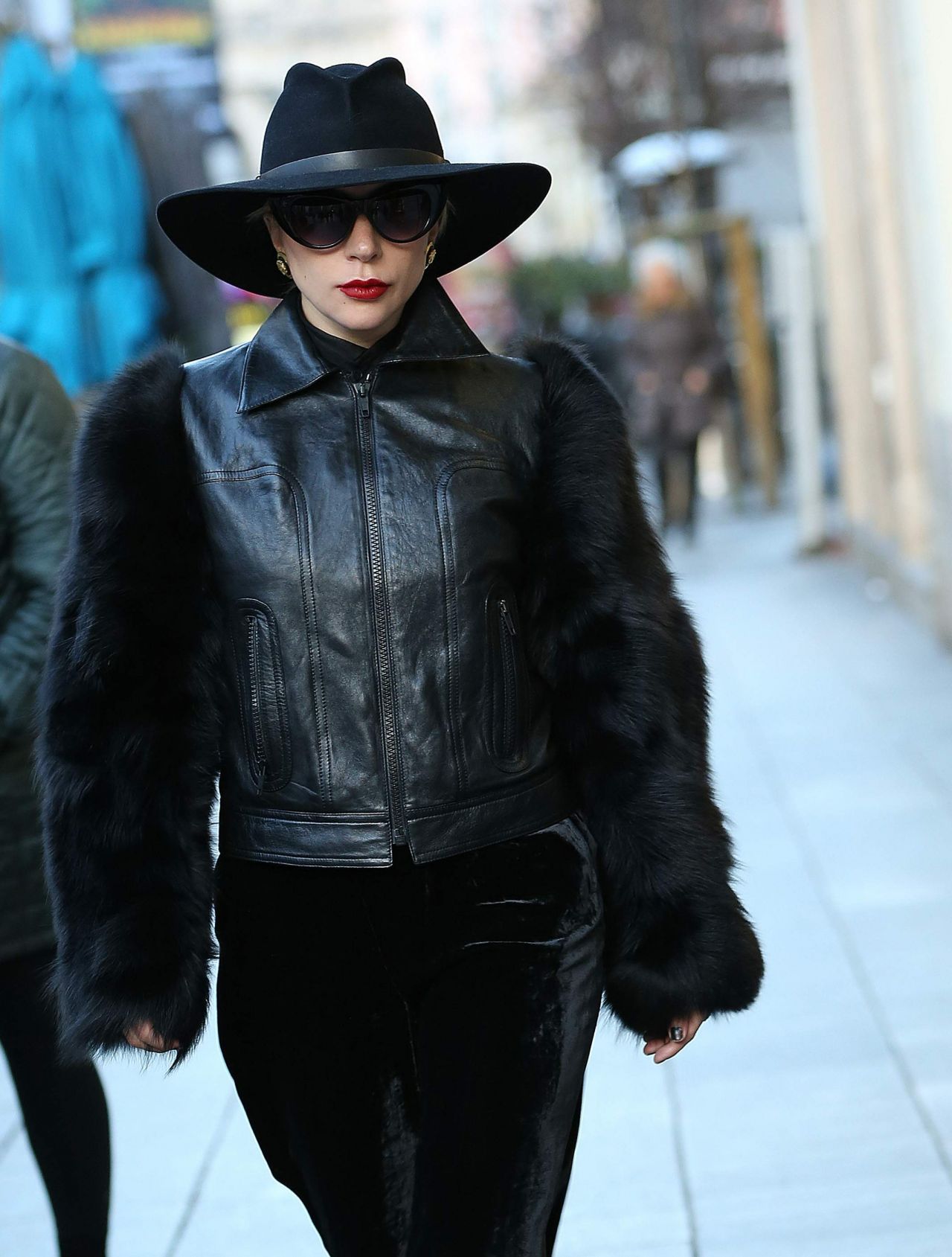 Lady Gaga - Arrives in Milan for Live Tour • CelebMafia