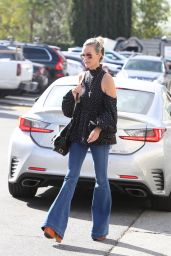 Laeticia Hallyday With Younger Male Friend - Out in Hollywood 01/24/2018