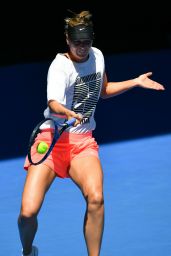 Maria Sharapova – Practice at the 2018 Australian Open in Melbourne