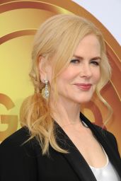 Nicole Kidman – Gold Meets Golden Awards in Los Angeles