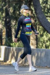 Nicole Kidman - Jog at Franklin Canyon Park in Beverly Hills