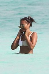 Sasha Obama in Bikini in Cancun