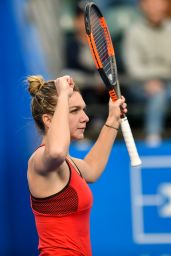 Simona Halep – 2018 Shenzen WTA International Open in Shenzen