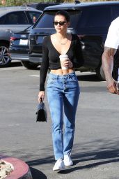 Sofia Richie - Grocery Shopping at Bristol Farms in Calabasas