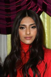 Sonam Kapoor and Twinkle Khanna - "Pad Man" Photocall in London