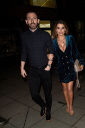 Tanya Bardsley Night Out at a Wings Restaurant in Manchester