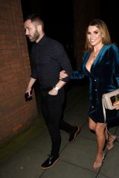 Tanya Bardsley Night Out at a Wings Restaurant in Manchester