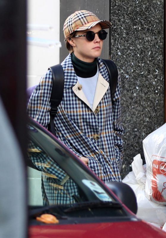 Cara Delevigne - Out in London 02/17/2018