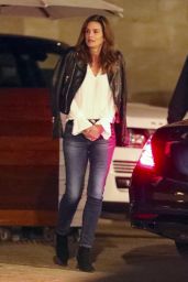 Cindy Crawford Leaving a Restaurant in Los Angeles 01/31/2018