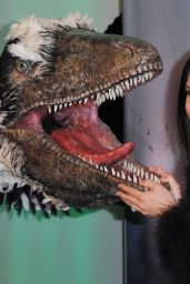 Danielle Lloyd – “Dinosaurs in the Wild” Exhibition in London