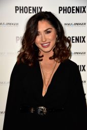 Darby Ward – Wolf & Badger and Phoenix “A Celebration of Independence” Party at LFW