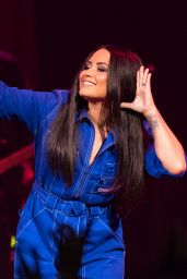 Demi Lovato - Performs at House of Blues in Dallas