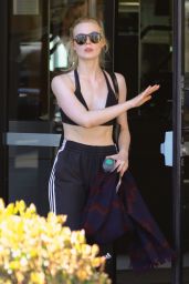 Elle Fanning - Leaving Fitness Gym in LA 02/23/2018