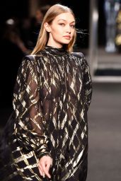 Gigi Hadid Supermodel Runway Walk – Alberta Ferretti Show, Milan Fashion Week 02/21/2018