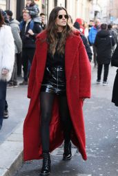 Izabel Goulart Style - Milan, Italy 02/25/2018