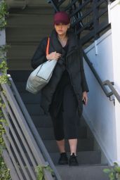 Jessica Alba Heads to a Morning Workout at the Gym in West Hollywood