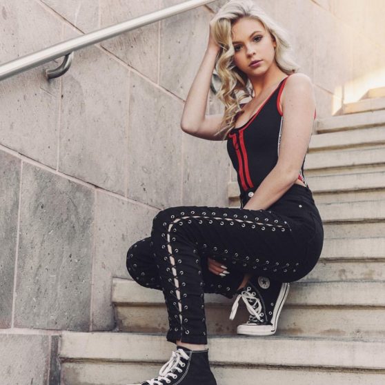 Jordyn Jones Style Clothes Outfits And Fashion• Page 49 Of 56 • Celebmafia 