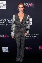 Julie Bowen - The Womens Cancer Research Fund Hosts an Unforgettable Evening in LA 02/27/2018