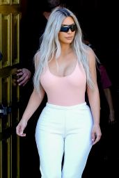 Kim Kardashian at Carousel Restaurant in Hollywood
