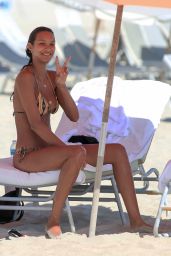 Lais Ribeiro Hot in Bikini on the Beach in Miami
