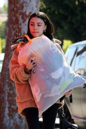 Madison Beer - Gives a Big Bag of Clothes Away to Charity in LA